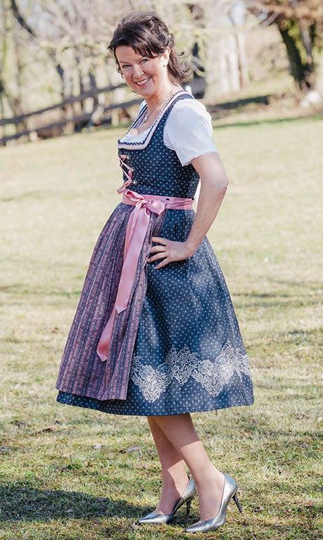 dirndl-s-18_13 Dirndl s