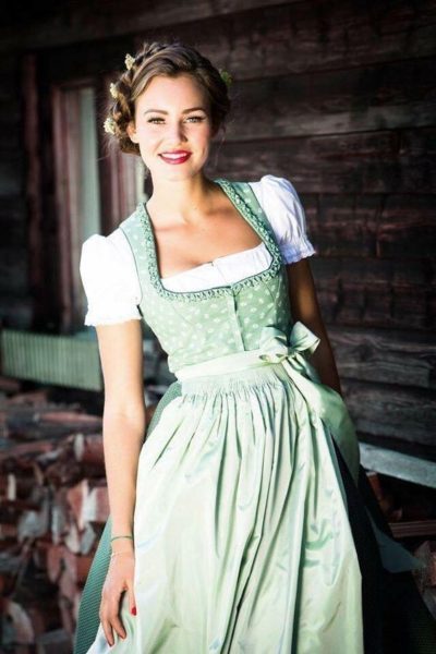 dirndl-s-18_14 Dirndl s