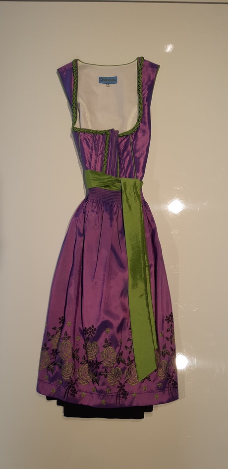 dirndl-schwarz-violett-65_16 Dirndl schwarz violett