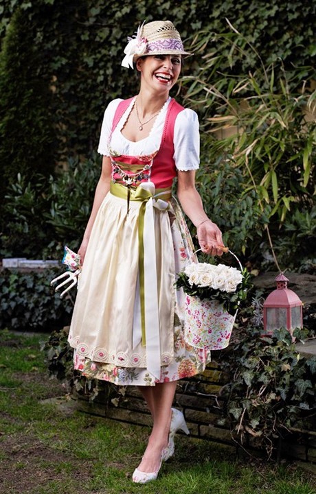 lachsfarbenes-dirndl-32_4 Lachsfarbenes dirndl