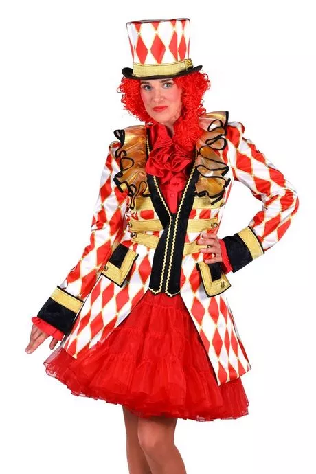 edle-kostume-fur-damen-67_15-7 Edle kostüme für damen