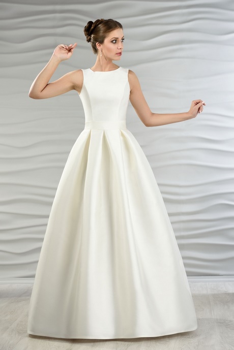 brautkleid-sehr-schlicht-13_4 Brautkleid sehr schlicht