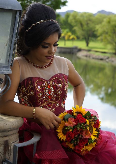 Brautkleid standesamt rot