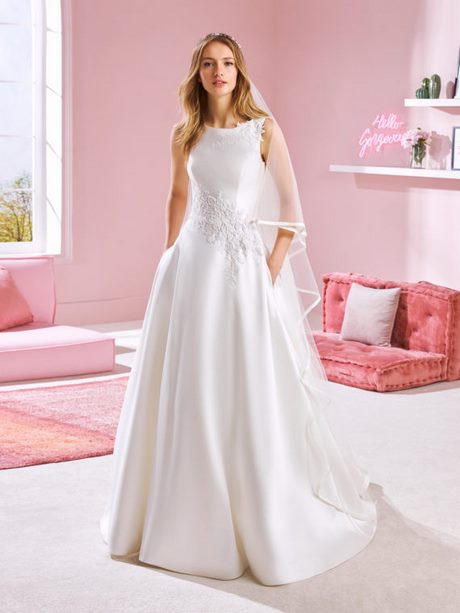 hochzeitskleid-einfach-elegant-23_16 Hochzeitskleid einfach elegant
