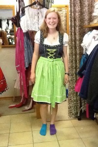 dirndl-amy-50_13 Dirndl amy