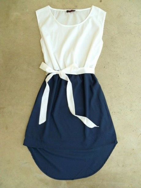 Sommerkleid weiß blau