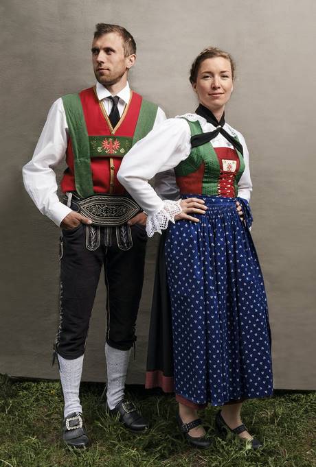 adler-dirndl-40_3 Adler dirndl