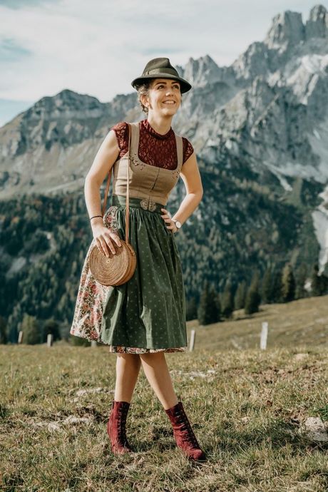 alpen-tracht-dirndl-67_5 Alpen tracht dirndl