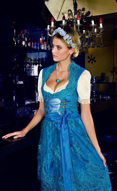 besondere-dirndl-37_9 Besondere dirndl