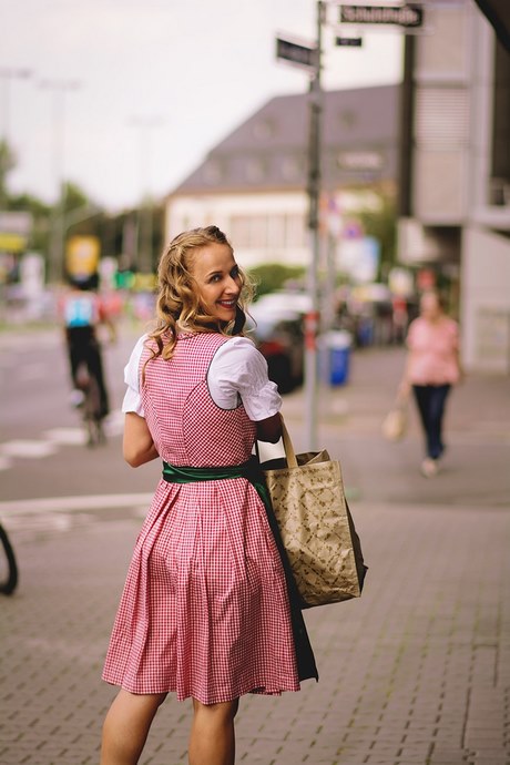 dirndl-outfit-31_4 Dirndl outfit